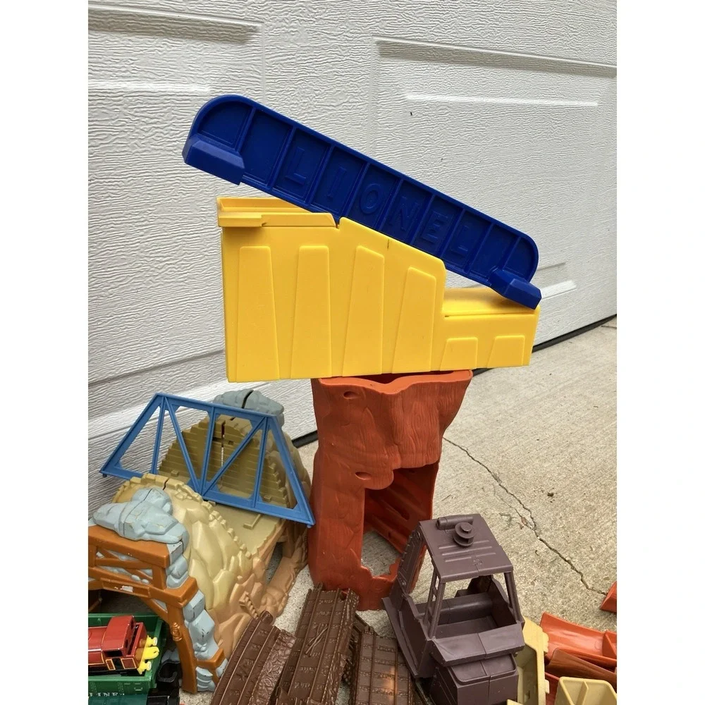 MASSIVE Thomas The Train&Friends Collection!! 100s Of Trains,Tracks,Play, Etc